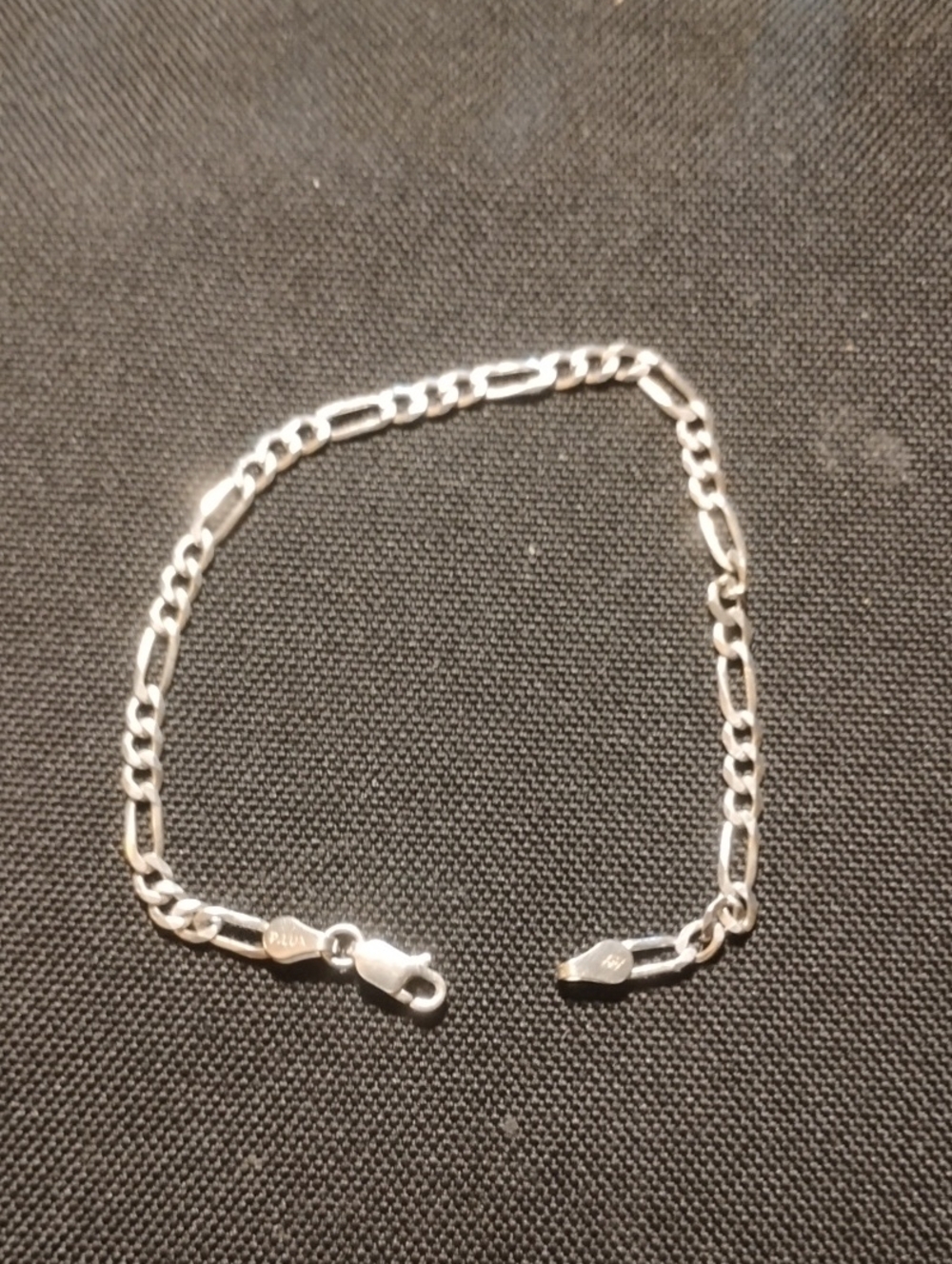 Figaro Chain Bracelet in Silver Tone